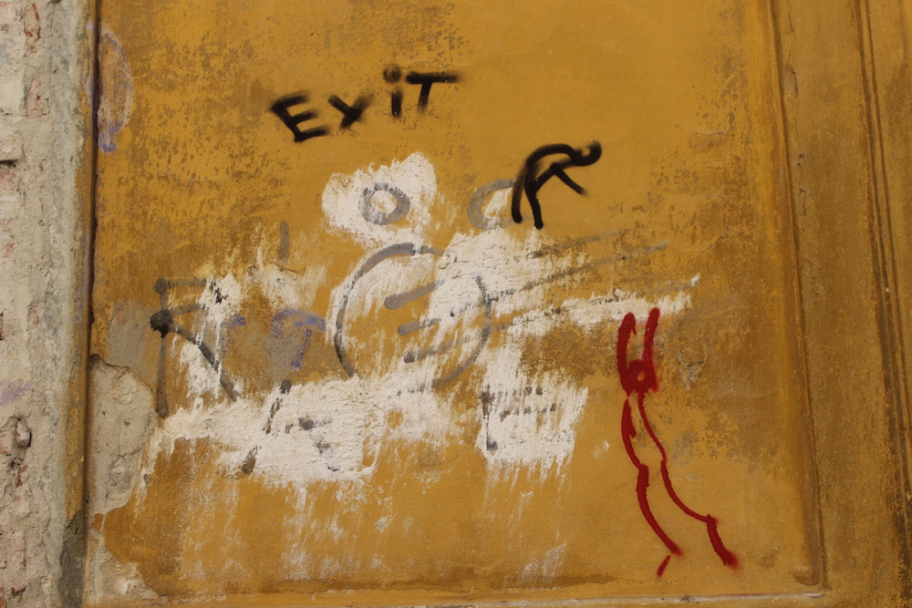 exit-enter25-copy-linda-ontiveros